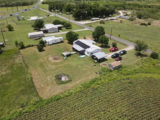 $500,000 | 15962 Fritcher Road, Pilot Point, TX 76258