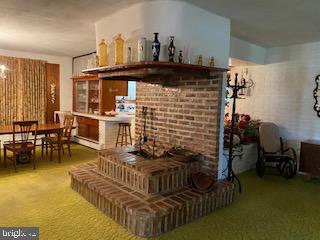 639 Garton Road Bridgeton, NJ 08302 - Photo 7 of 31 Fireplace Living/Dining Room