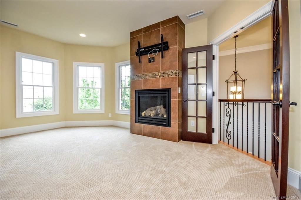 15615 June Washam Road Davidson, NC 28036 - Photo 13 of 24 Gallery Image 13