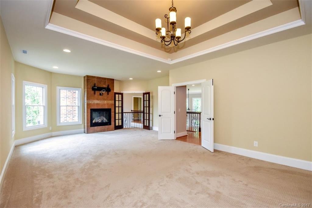 15615 June Washam Road Davidson, NC 28036 - Photo 14 of 24 Gallery Image 14