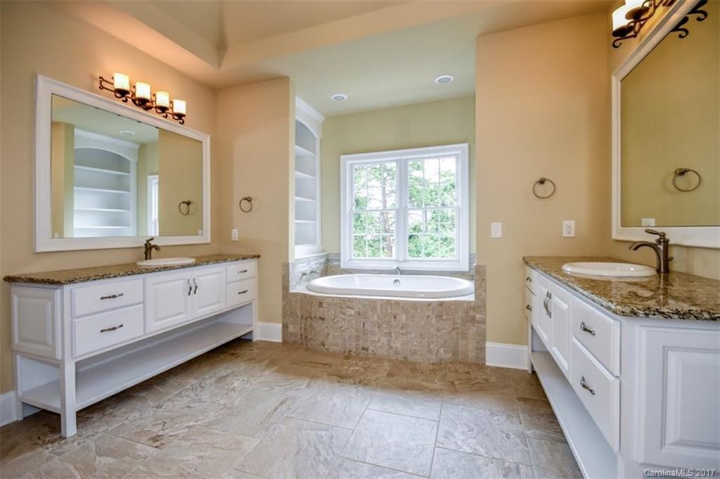 15615 June Washam Road Davidson, NC 28036 - Photo 15 of 24 Gallery Image 15