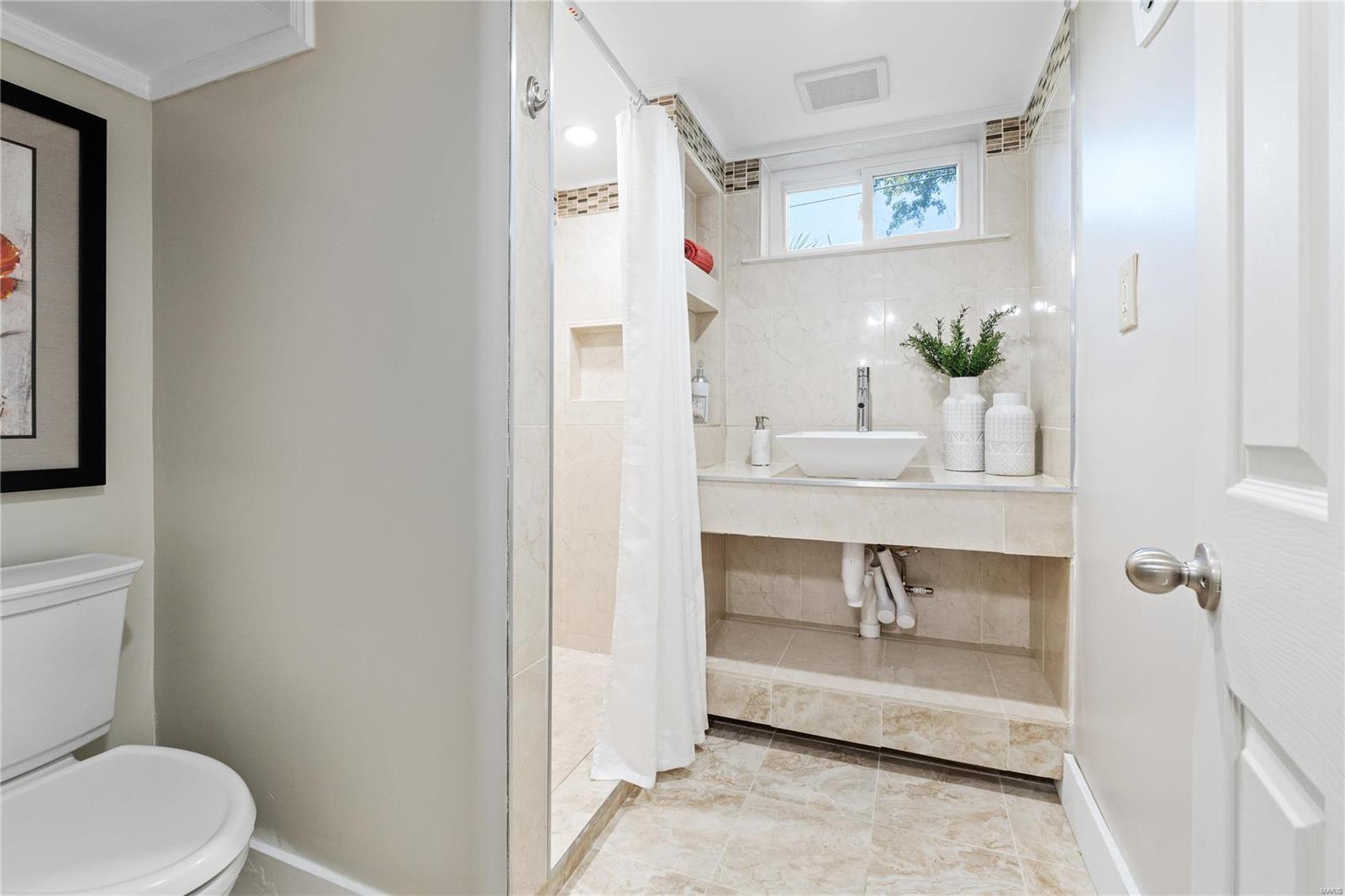 912 Buckley Road St. Louis, MO 63125 - Photo 33 of 42 Gallery Image 33