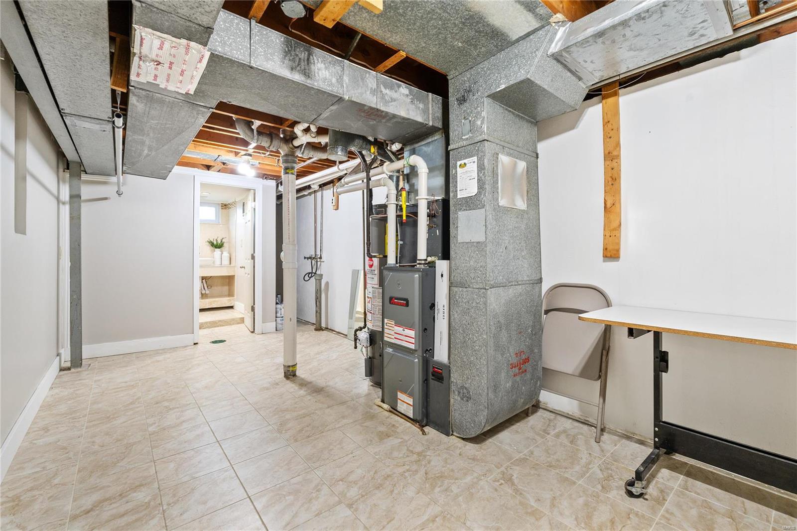 912 Buckley Road St. Louis, MO 63125 - Photo 35 of 42 Gallery Image 35
