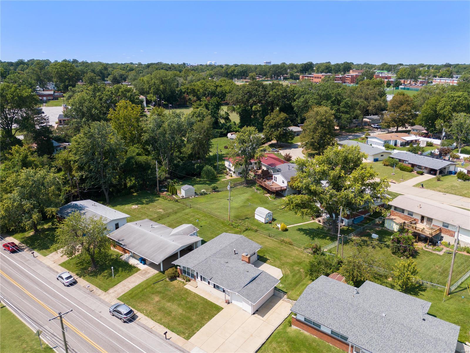 912 Buckley Road St. Louis, MO 63125 - Photo 41 of 42 Gallery Image 41