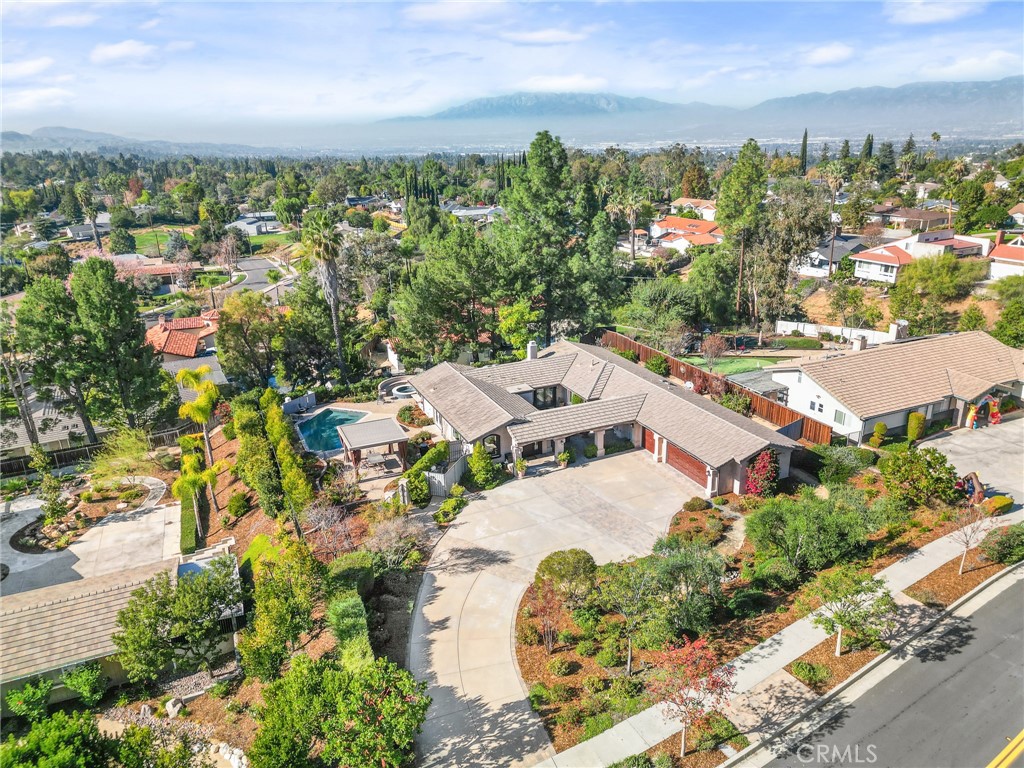 1632 Country Club Drive Redlands, CA 92373 - Photo 20 of 54 an aerial view of residential houses with outdoor space and trees