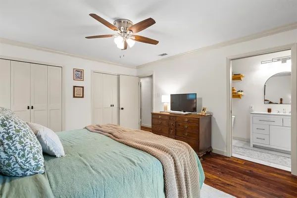 $359,900 | 2610 Oak Cliff Lane, Arlington, TX 76012
