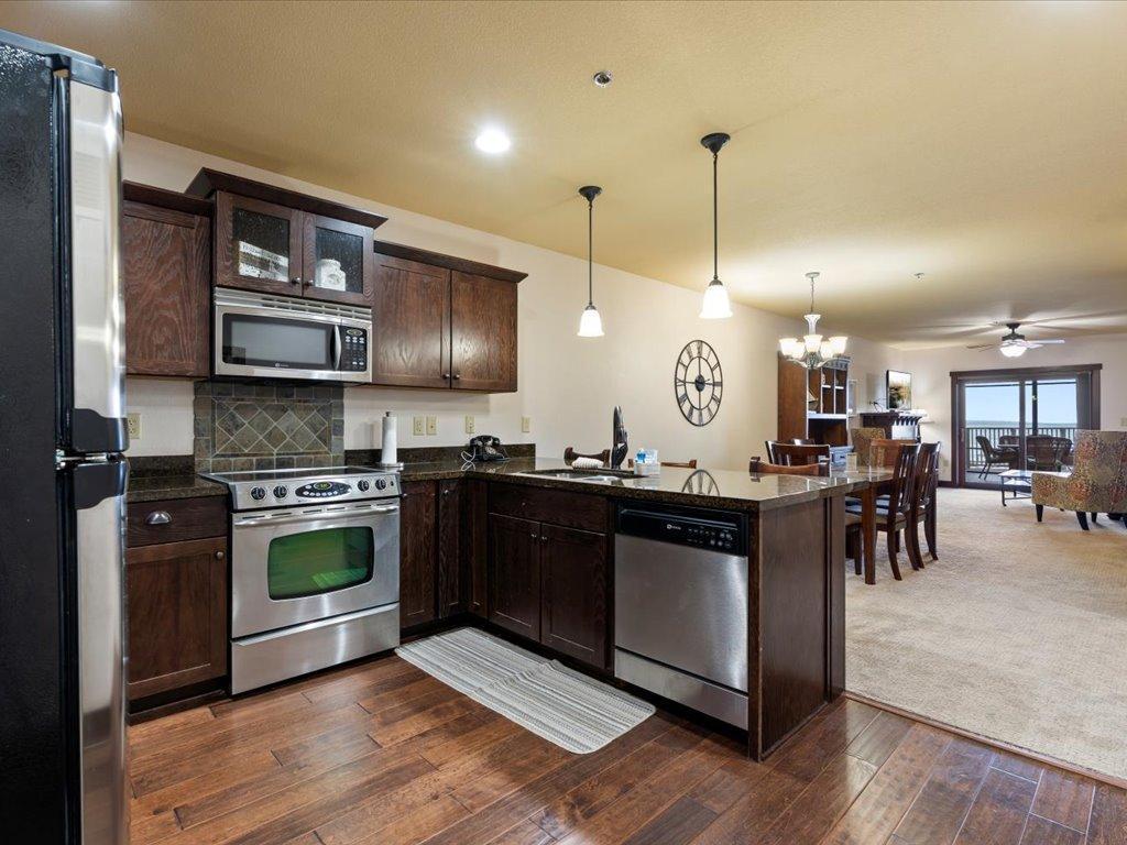 502 Cleveland Boulevard West, Unit 3203 Walker, MN 56484 - Photo 12 of 34