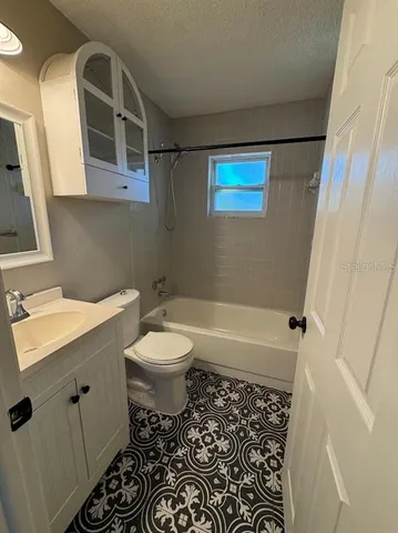 $1,575 | 1405 Galveston Avenue, Spring Hill, FL 34609