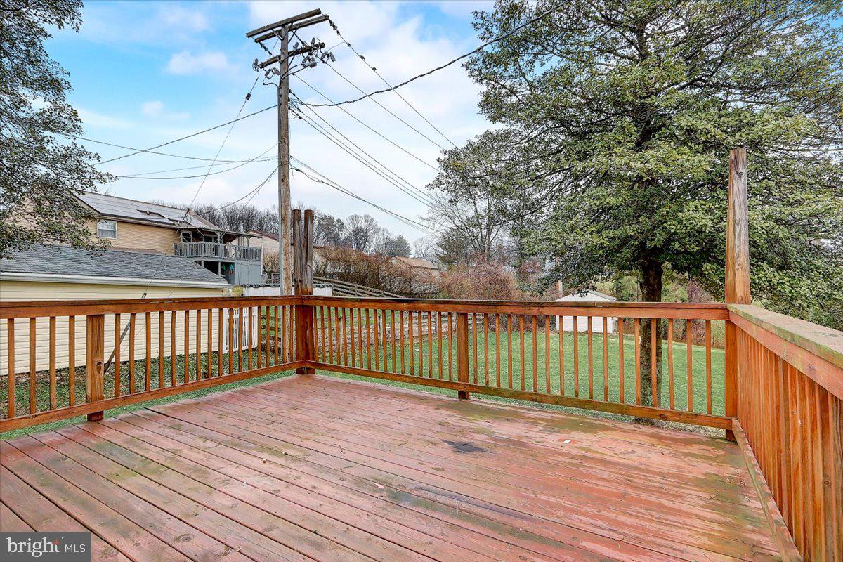 3400 Upton Road Baltimore, MD 21234 - Photo 33 of 41 Spacious Deck