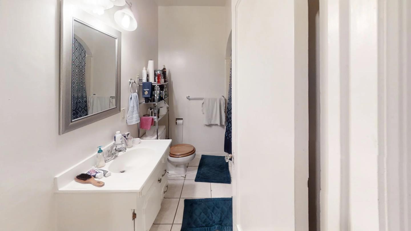 321 Hawthorne Street Salinas, CA 93901 - Photo 5 of 20