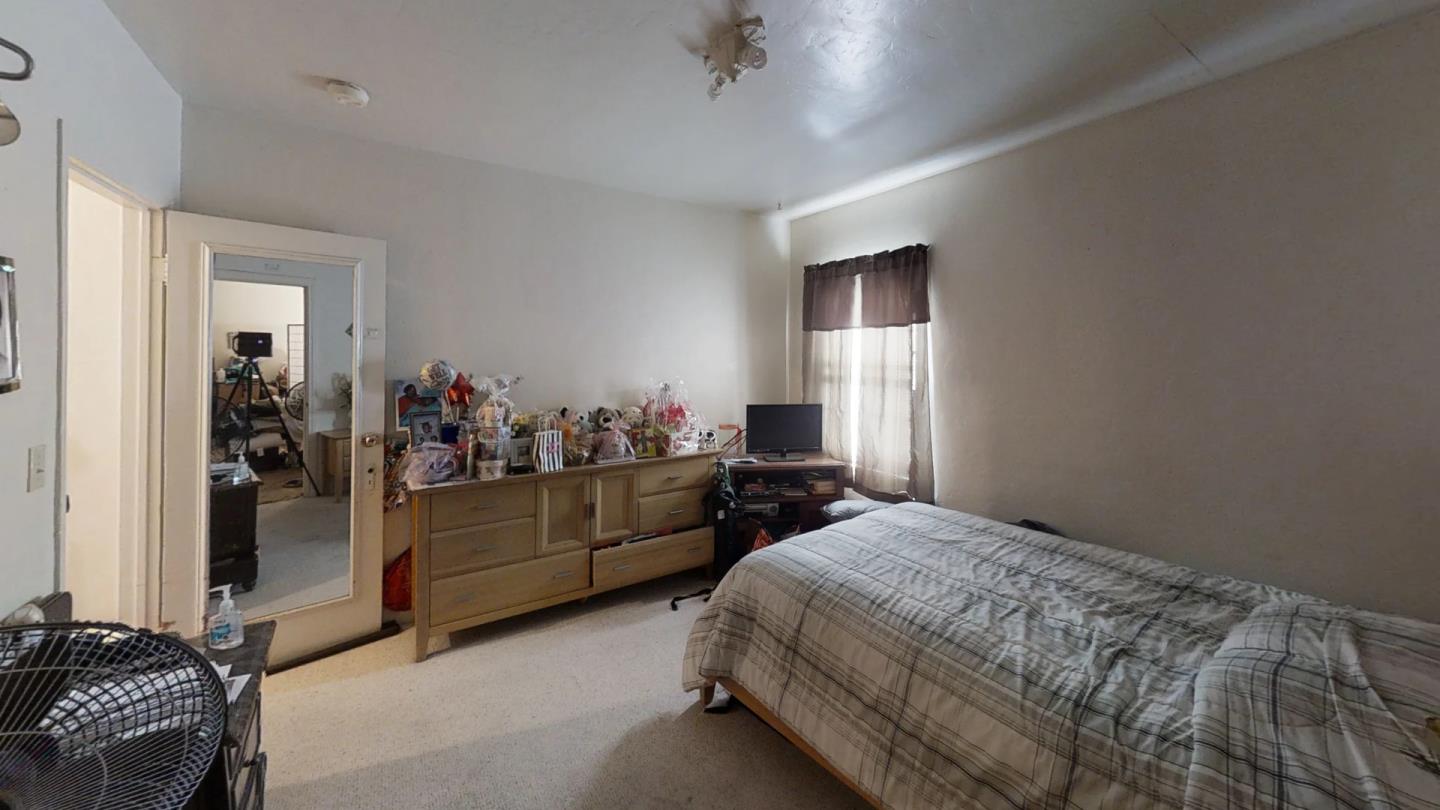 321 Hawthorne Street Salinas, CA 93901 - Photo 8 of 20