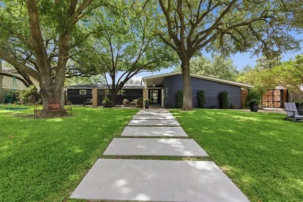 $725,000 | 6475 Fortune Road, Fort Worth, TX 76116