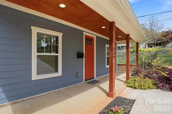 $644,000 | 302 Lima Avenue, Charlotte, NC 28208