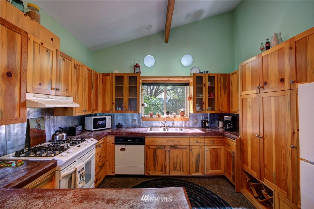 9 Serviceberry Road Winthrop, WA 98862 - Photo 13 of 40 Gallery Image 13