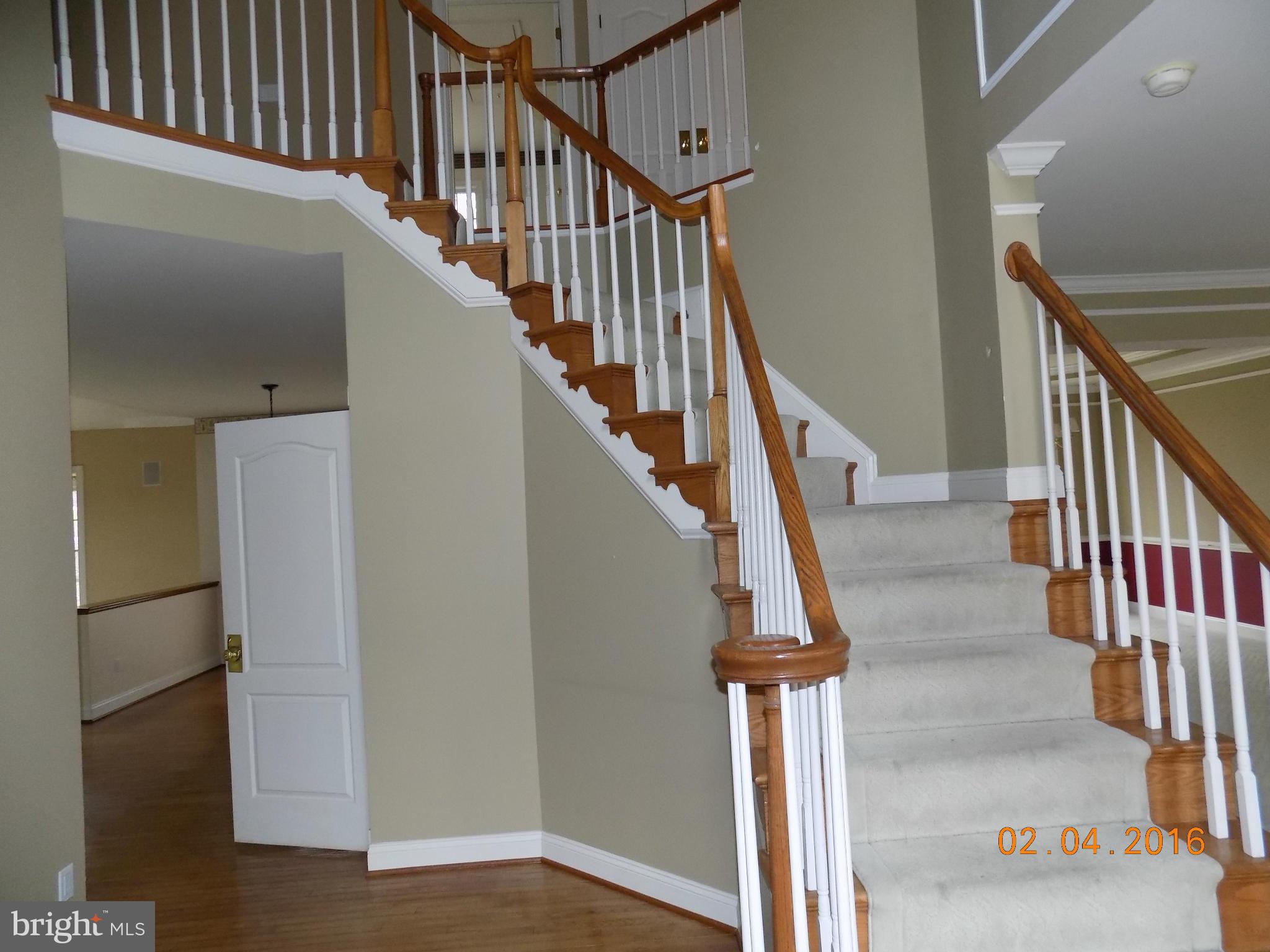 155 Colony Crossing Edgewater, MD 21037 - Photo 2 of 21 Entry Foyer
