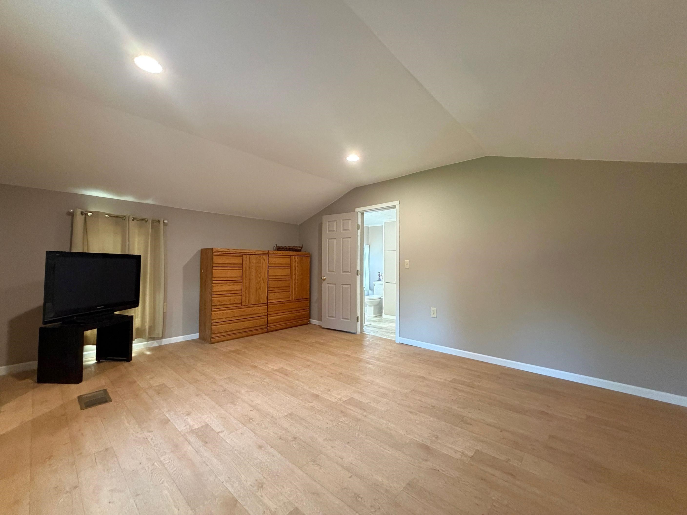 6047 North State Road Davison, MI 48423 - Photo 46 of 88