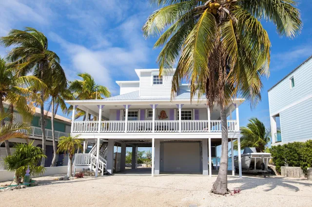 $1,599,000 | 1113 De Lussan Lane, Cudjoe, FL 33042