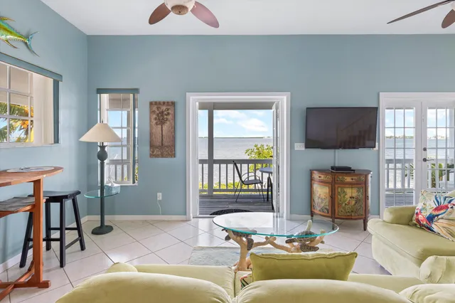 $1,599,000 | 1113 De Lussan Lane, Cudjoe, FL 33042