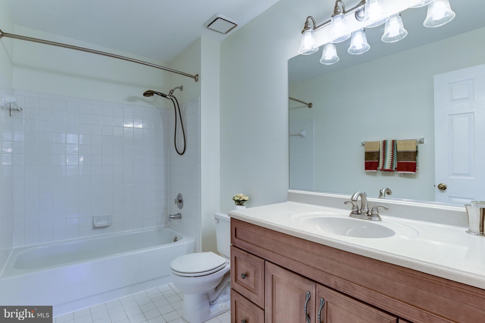 2703 Maynard Road Crofton, MD 21114 - Photo 22 of 30 Bath