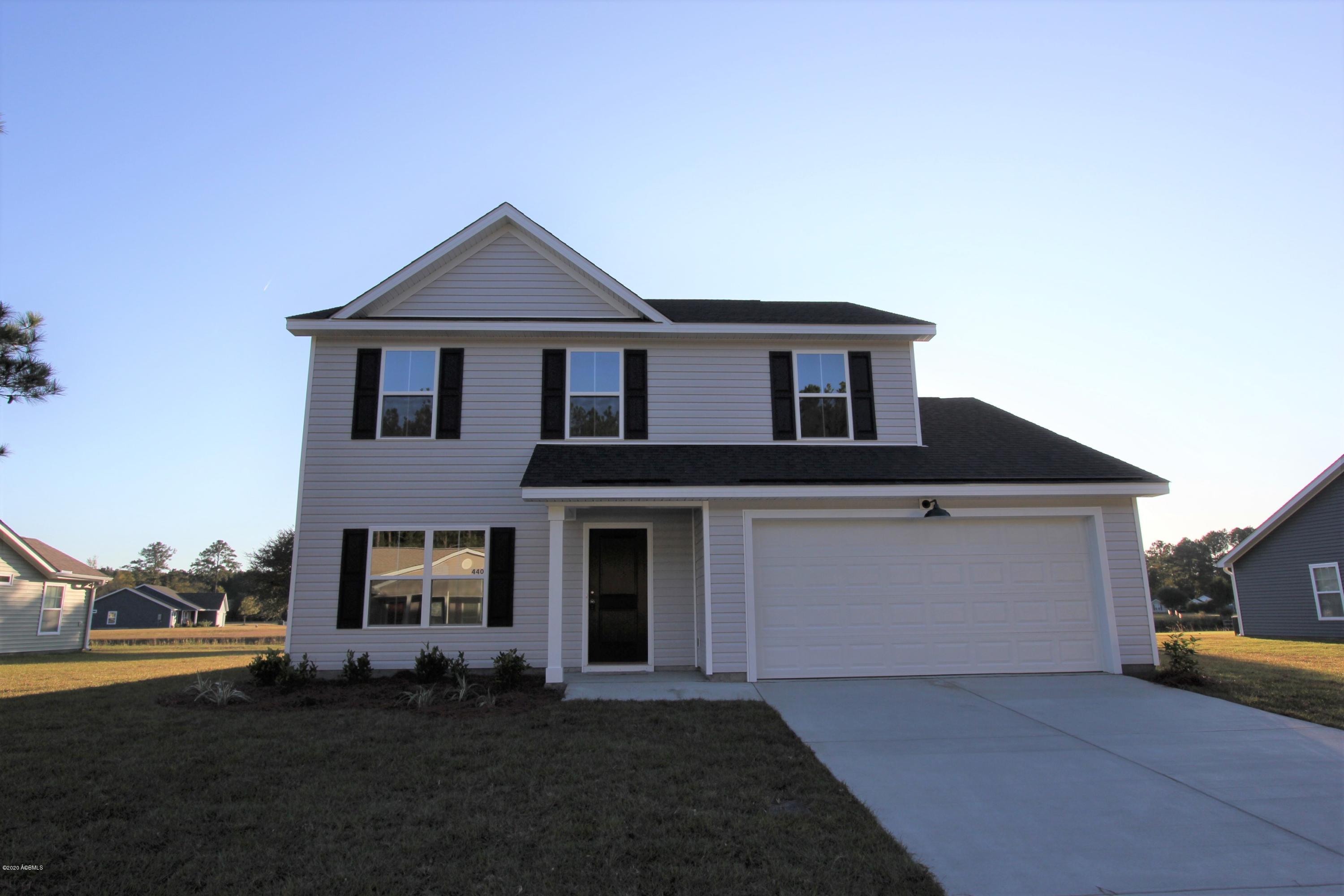 867 Ridgeland Lakes Drive Ridgeland, SC 29936 - Photo 1 of 18 IMG_7391 (2)