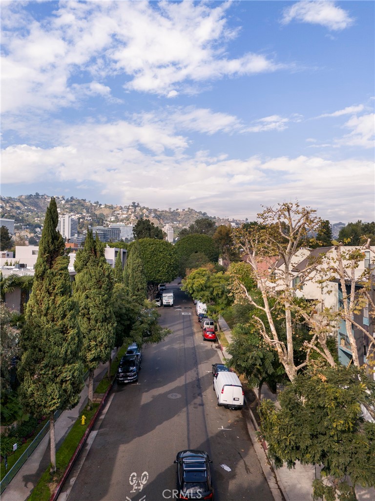 927 North Kings Road, Unit 118 West Hollywood, CA 90069 - Photo 42 of 44