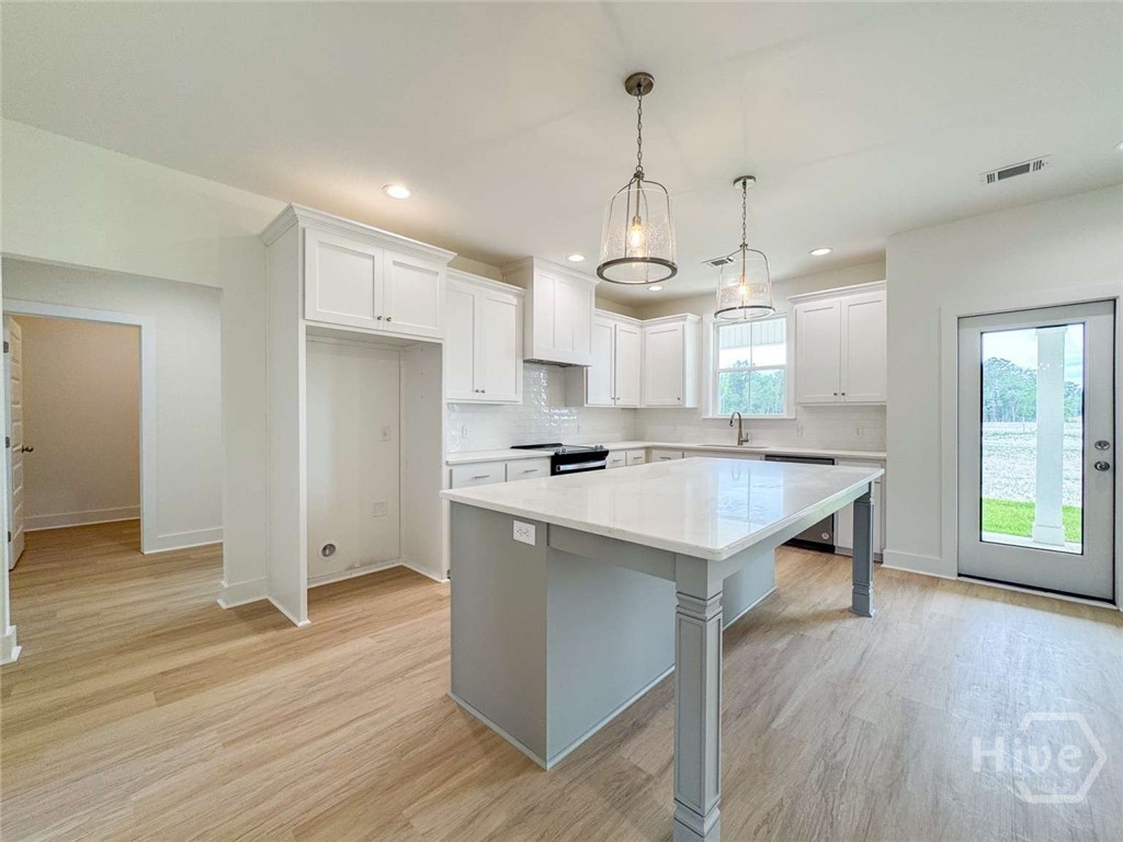 1099 Stone Court Midway, GA 31320 - Photo 9 of 23