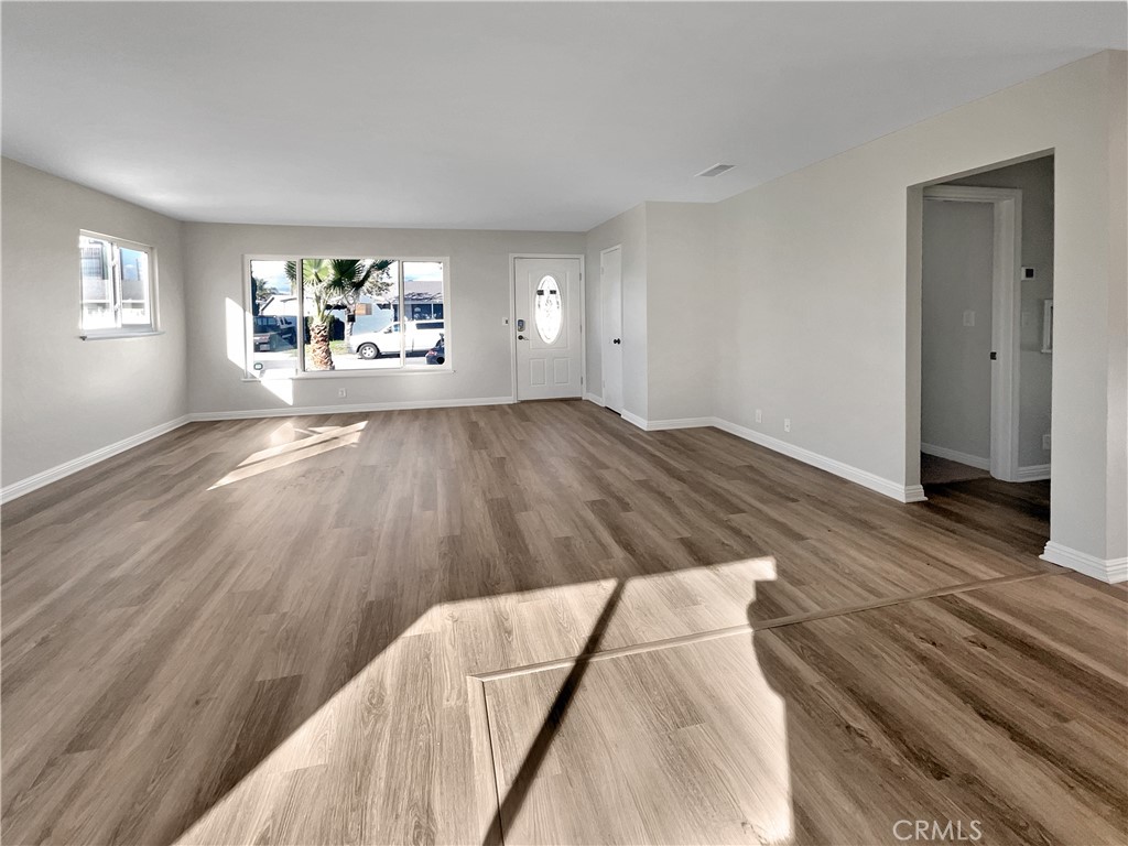 380 Harvard Street Oxnard, CA 93036 - Photo 2 of 14 a view of an empty room and window