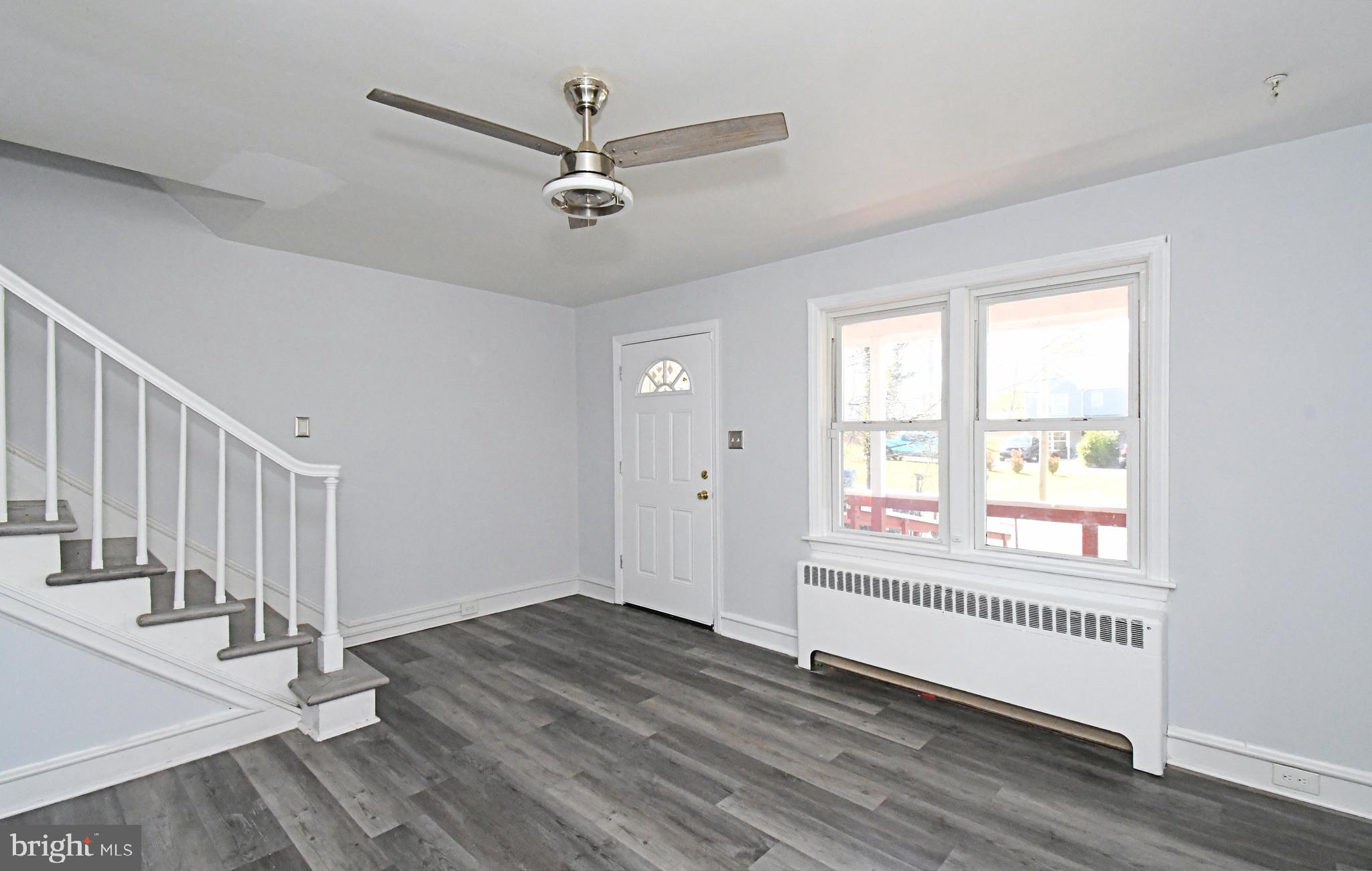 2721 Cowpath Road Hatfield, PA 19440 - Photo 4 of 29 Lots of Light