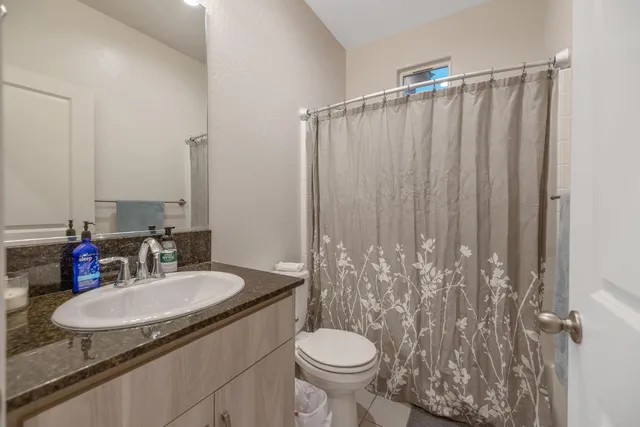 $515,000 | 3433 West Milan Avenue, Visalia, CA 93277