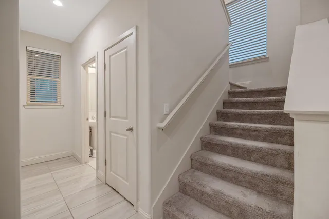 $515,000 | 3433 West Milan Avenue, Visalia, CA 93277