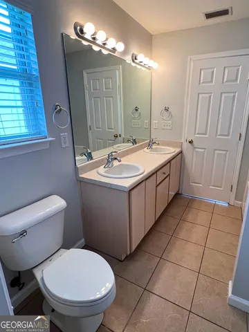 $1,700 | 218 Royal Palms Avenue, Kingsland, GA 31548