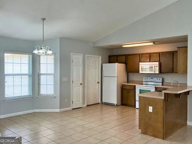 $1,700 | 218 Royal Palms Avenue, Kingsland, GA 31548