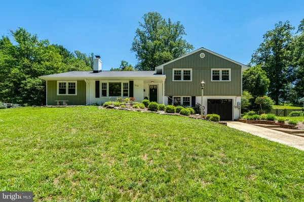 $685,000 | 7618 Highland Street, Springfield, VA 22150