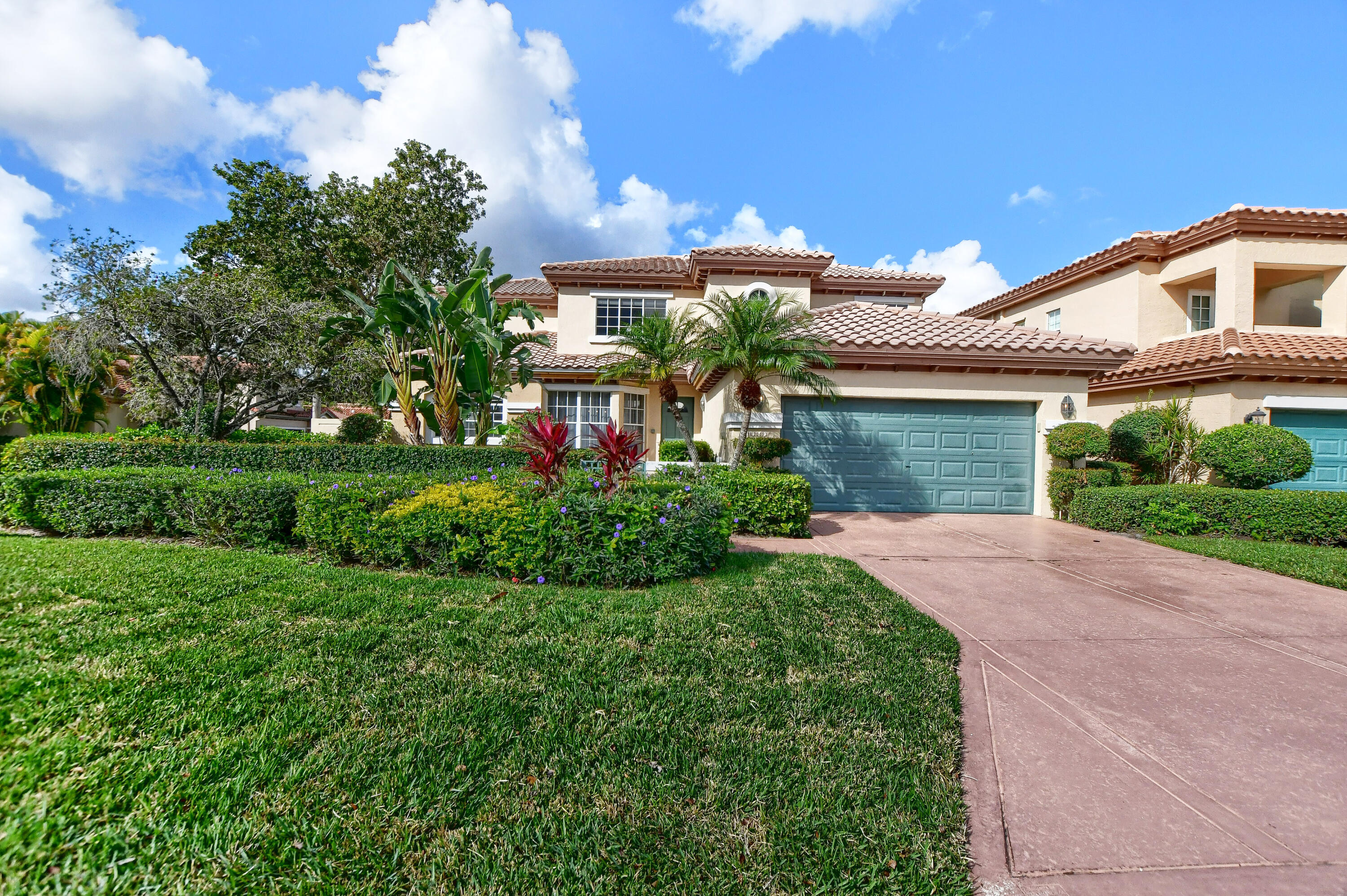 Front/Driveway