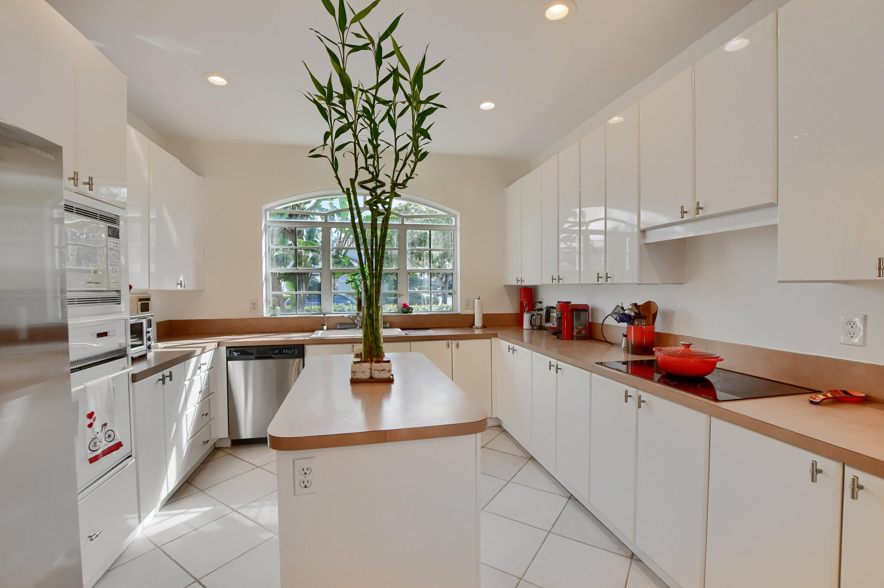 20693 Northwest 26th Court Boca Raton, FL 33434 - Photo 17 of 69 Kitchen