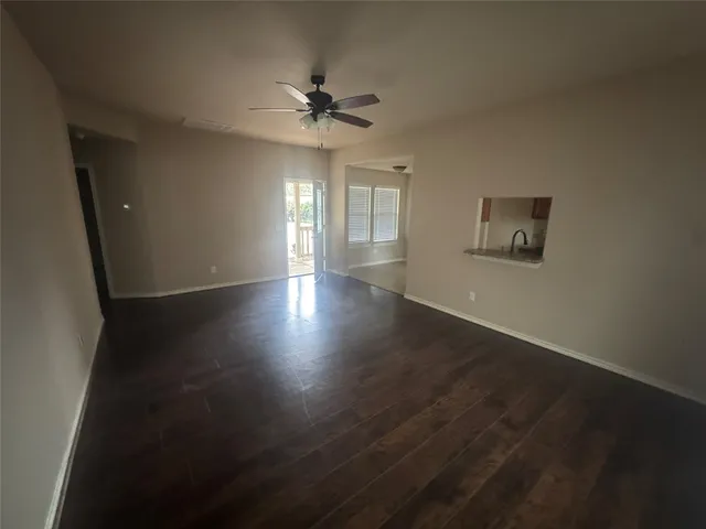 $1,550 | 10604 Royal Adrian Drive, Conroe, TX 77303