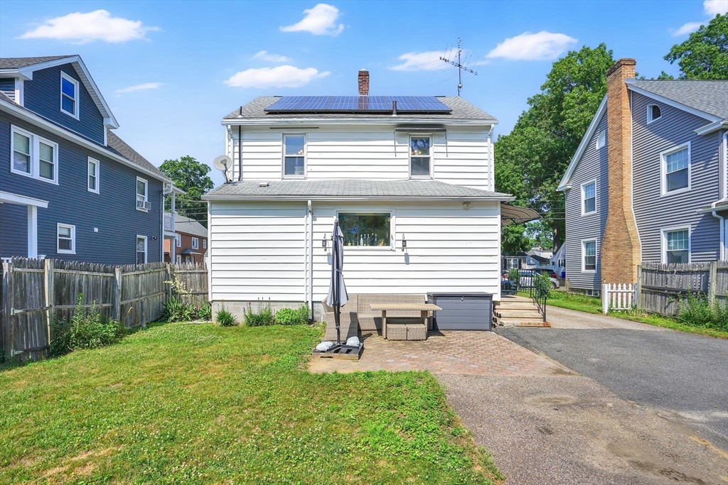 122 Shawmut Street Springfield, MA 01108 - Photo 36 of 42