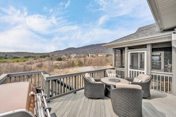 $679,950 | 5690 Sullivan Lane, Roanoke, VA 24012