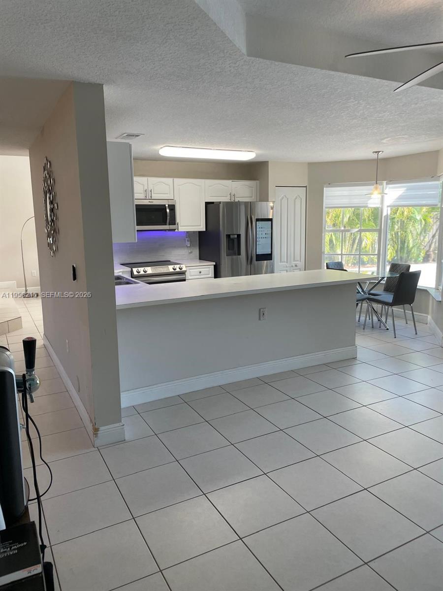 16030 Southwest 42nd Terrace Miami, FL 33185 - Photo 16 of 47