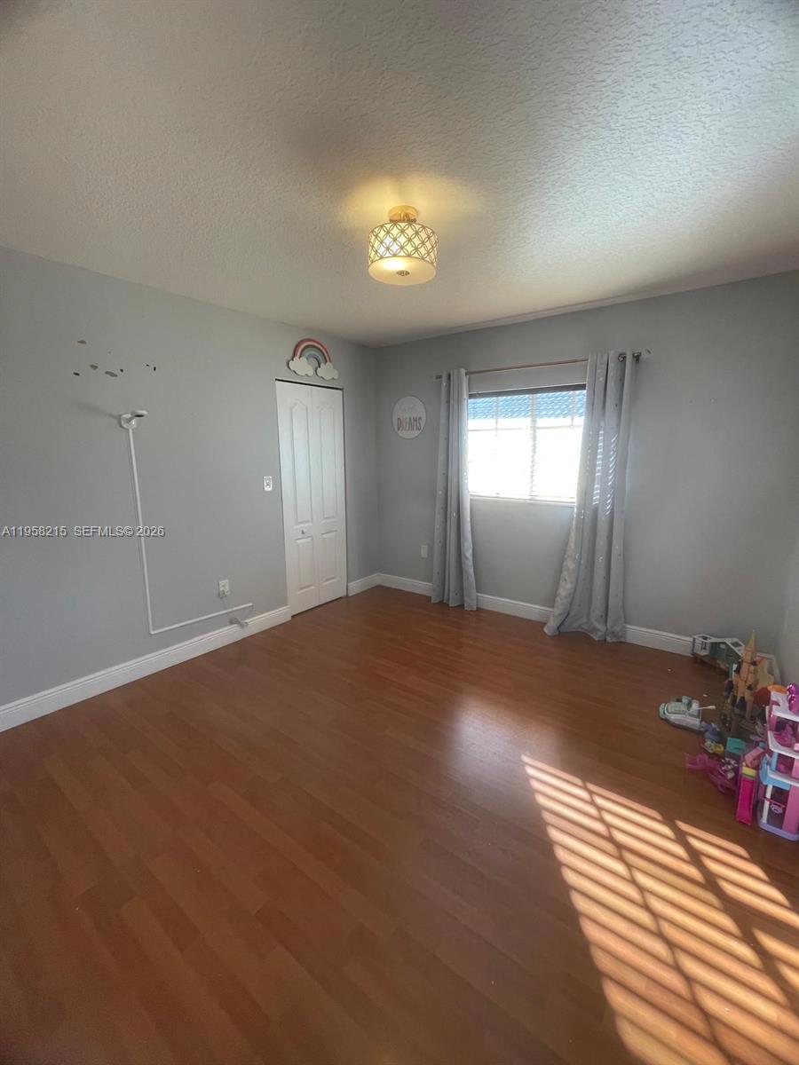 16030 Southwest 42nd Terrace Miami, FL 33185 - Photo 22 of 47