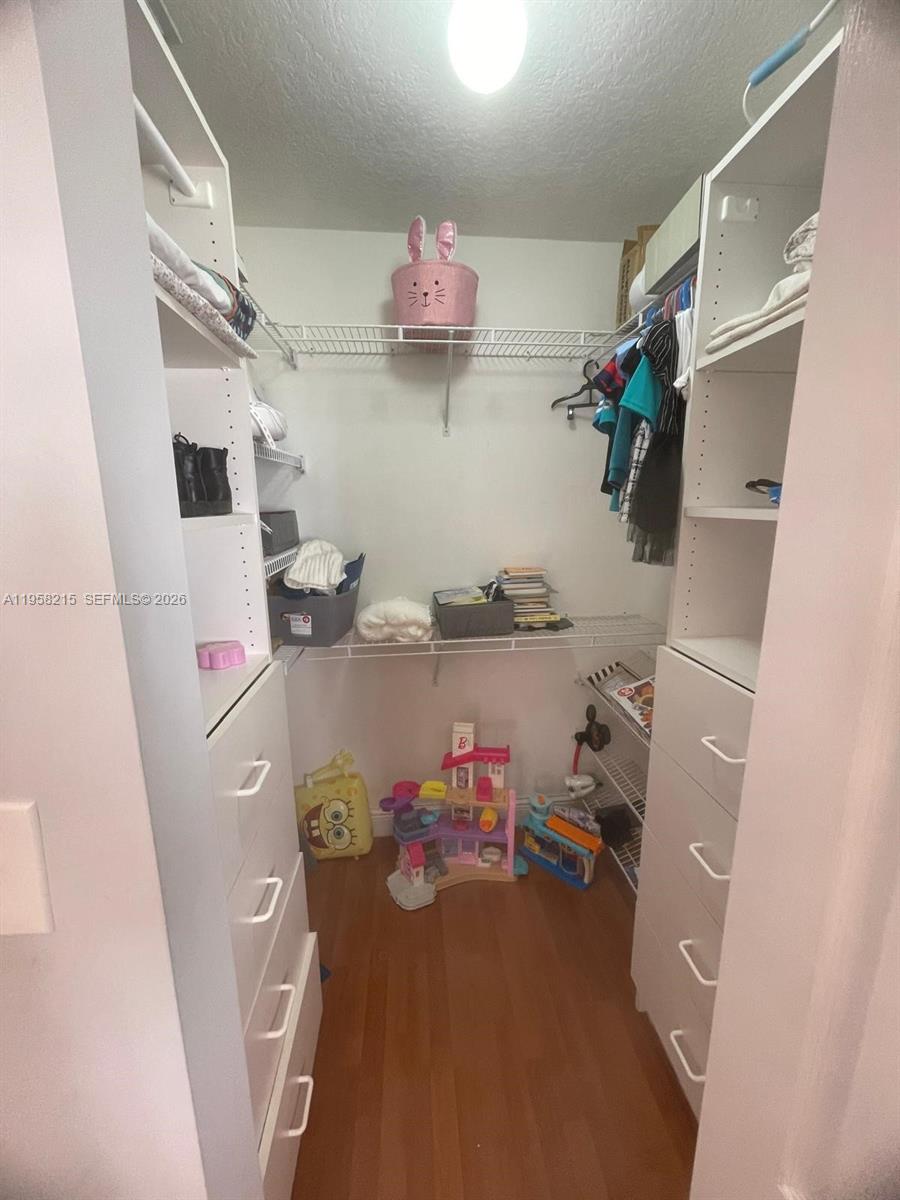 16030 Southwest 42nd Terrace Miami, FL 33185 - Photo 27 of 47