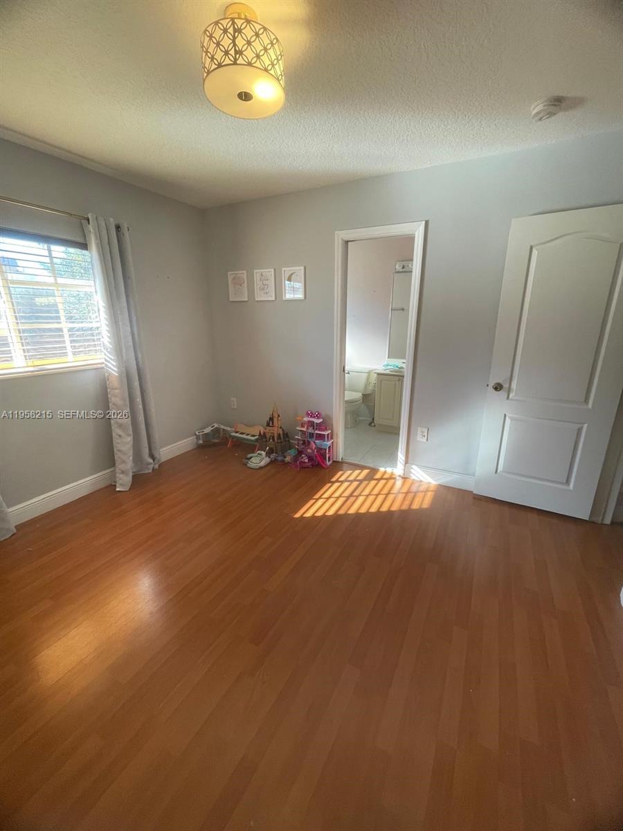 16030 Southwest 42nd Terrace Miami, FL 33185 - Photo 28 of 47