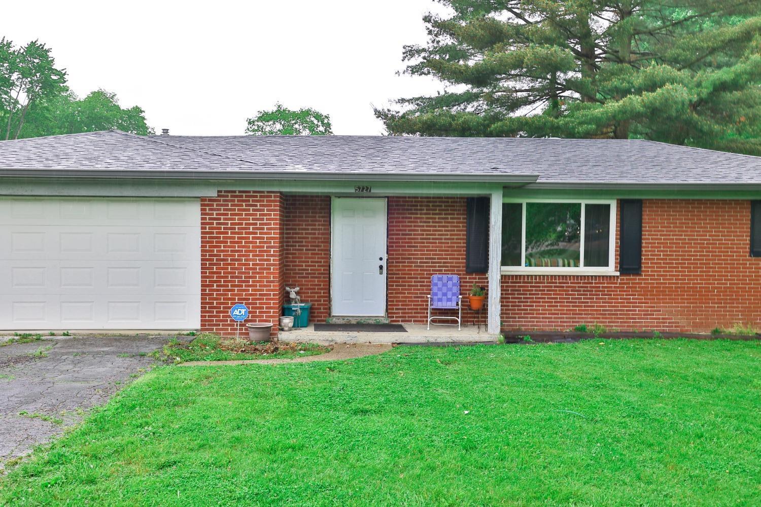 5727 Buckwheat Road Milford, OH 45150 - Photo 3 of 25 Gallery Image 3