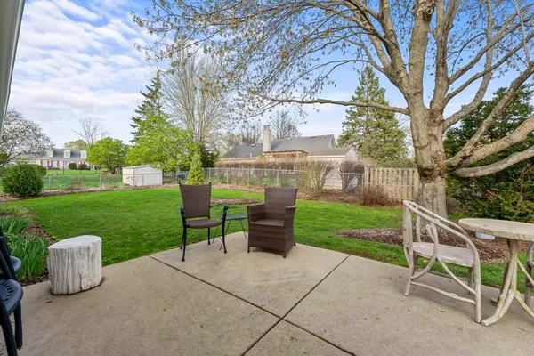 $379,000 | 815 Carriage Drive, Algonquin, IL 60102