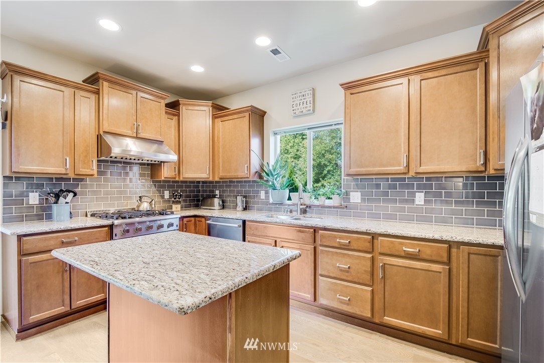 4509 147th Place Southeast Bothell, WA 98012 - Photo 4 of 21