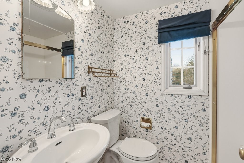 201 Hampshire Road Akron, OH 44313 - Photo 37 of 50 Gallery Image 37