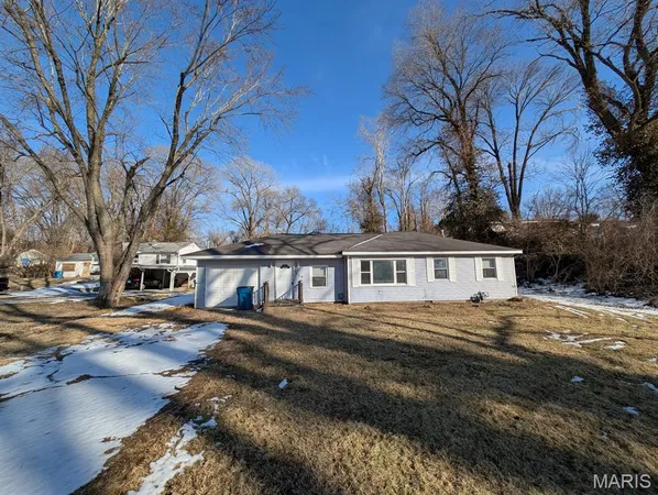 $65,000 | 929 Caseyville Road, Collinsville, IL 62234