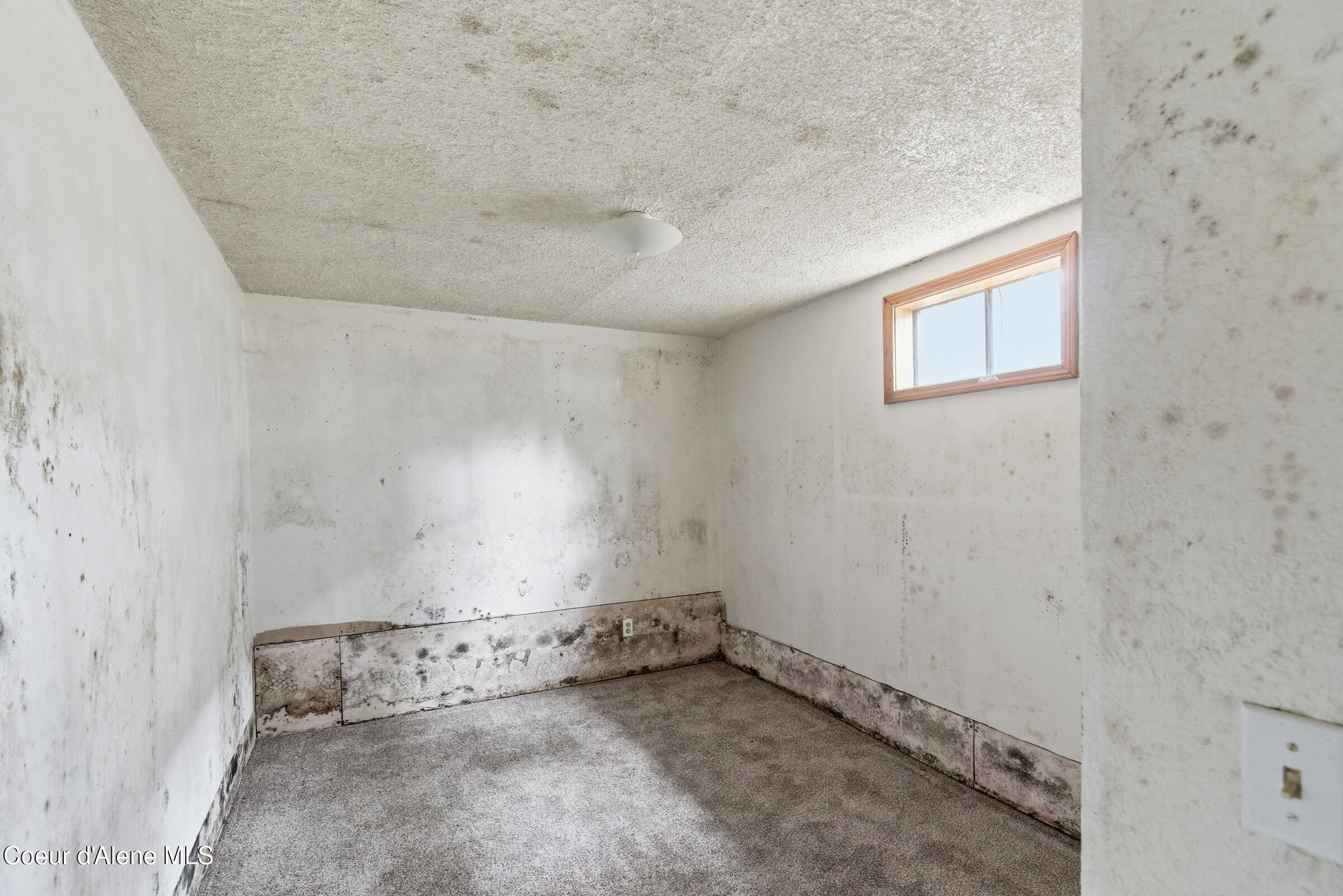 11865 North Forest Road Hayden, ID 83835 - Photo 25 of 27 025