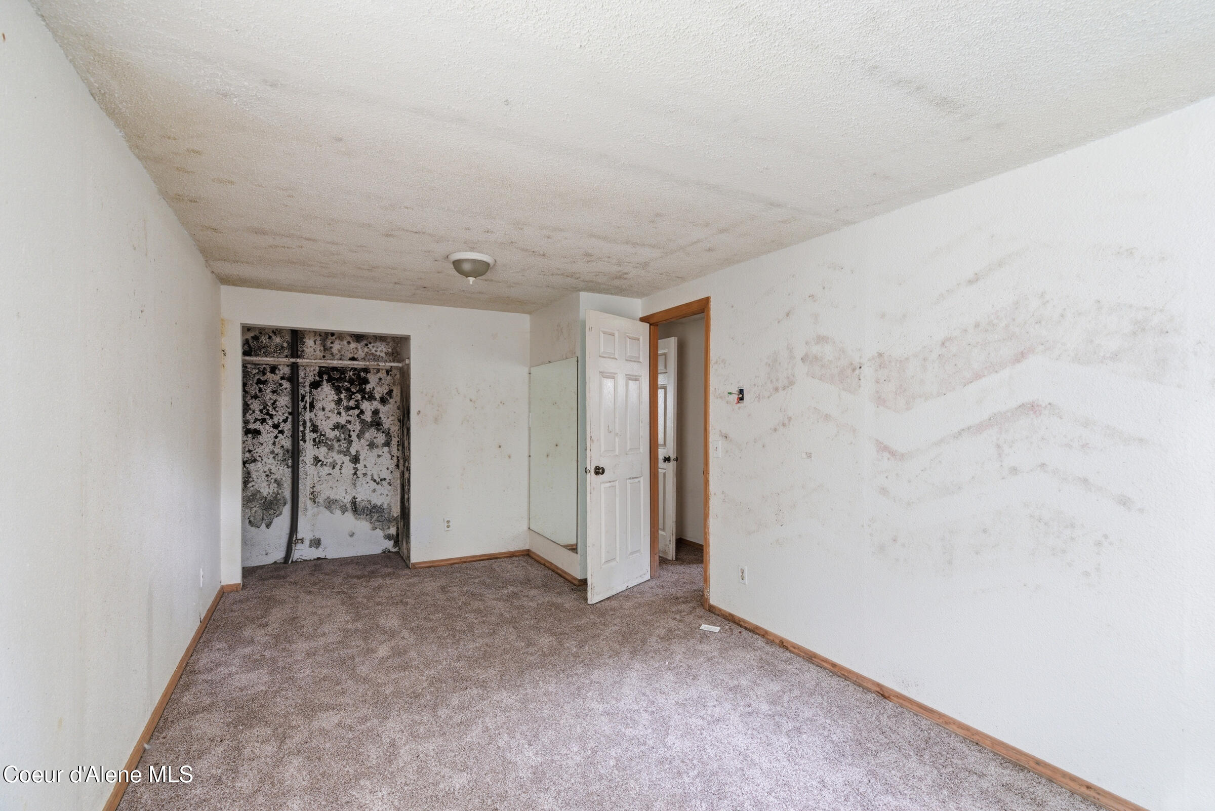 11865 North Forest Road Hayden, ID 83835 - Photo 27 of 27 027