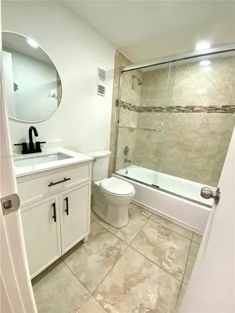 $289,000 | 10090 Northwest 80th Court, Unit 1553, Hialeah Gardens, FL 33016